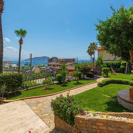 Hotel La Marina (adults Only)