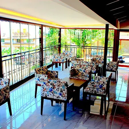 La Marina (adults Only)